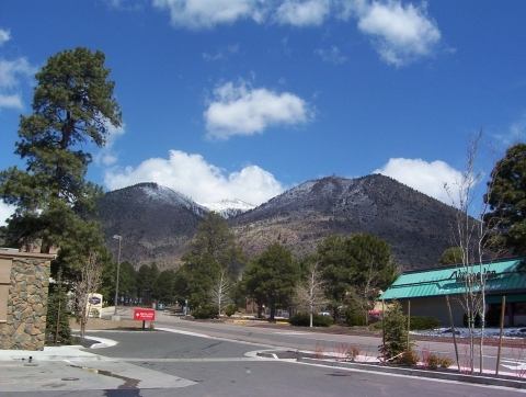 Snow capped mountains in Flagstaff 100_0528.jpg 