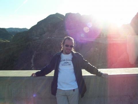 Mark @ Hoover Dam 100_1438.jpg 